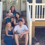 Lea Powers - Facebook