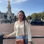 Léa Robertson🌹 - @lea__robertson - Instagram