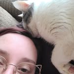 Lea Rowland - @leasaurusbooks - Instagram