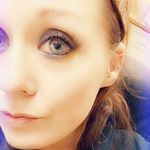 Lea Stratton - @simpledesign462 - Instagram