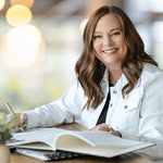 Dr. Lea Sullivan - @firestrongwithdrlea - Instagram