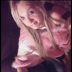 Lea Welsh - @addin.sam.3 - Instagram