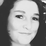 Leanne Perkins - @welshlea77 - Instagram