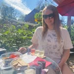 Leah Adler - @leahrose1354 - Instagram