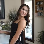 Leah Ayers - @leah_m_24 - Instagram
