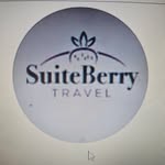 Leah Ayers - @suiteberrytravel - Instagram