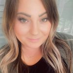 Leah Baird - @simplyyleahh - Instagram
