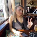 Leah Beales - @leahbealesxx - Instagram