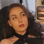 lee-uh - @leah.brook - Instagram