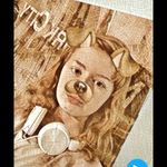 Leah Burge - @burge.leah.12 - Instagram