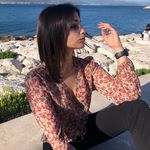 Leah Bussell - @leahbussell7 - Instagram