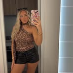 Leah Crowe - Facebook