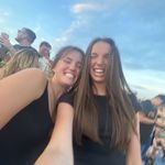 leah - @leah.deal - Instagram
