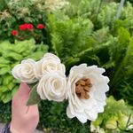 Leah | Felt Flowers & More - @flowerpowerlabs - Instagram