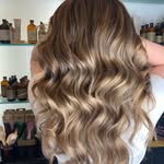 Leah Fraser - @leahthehairdresser - Instagram