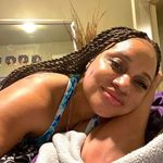 Leah Gaines - @prettyfreckls - Instagram