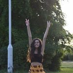 Leah 🤳🏽 - @_leahgrove_ - Instagram