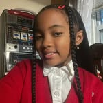 Leah Guy - @leahlavinia14 - Instagram