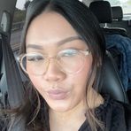 Leah Le - Facebook