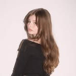 Leah - @leahleyb - Instagram