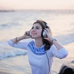 Leah Lefkowitz - @soundwaves_studio - Instagram