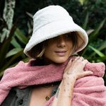 Leah McCann - @leahslemons - Instagram