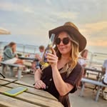 Leah Lloyd - @leahmlloyd - Instagram