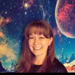 Leah Neumann - @leahneumann_author - Instagram