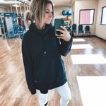 Leah Neumann & Indie Green - @leah_indiefit - Instagram