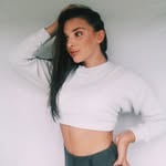 Leah Nott - @shjmmeringljghts - Instagram