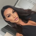 Leah Parry - @leaahparry - Instagram