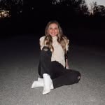 L E A H  P E T T Y - @leahautumnpetty - Instagram