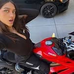 Leah Pittman - @leahpittman327 - Instagram