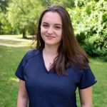 Leah Rowan - @lroserow - Instagram