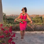 Leah Sax - @leahsax - Instagram