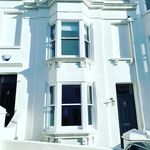 Leah Skipper - @brightontownhouse - Instagram