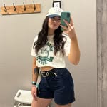 Leah Smith - @leahkate97 - Instagram