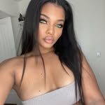 Leah Tully - @leahtully99 - Instagram