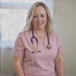 Leah Tully RN, IBCLC, sleep and feeding consultant - @themamacoach.leahtully - Instagram