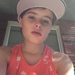 Leah - @leahuptonn - Instagram