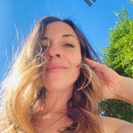 Leah Vaughn - @livingholisticleah - Instagram