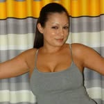 Julie Rodriguez - @lealabell.dohou - Instagram