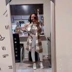 Leandra Reeves - Facebook