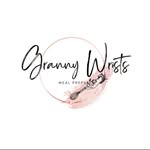 Leandra West - @grannywrists - Instagram