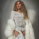 Beyoncé Fierce - Beyoncé tribute - @beyoncetributeleanneharper - Instagram