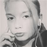 LeAnna Blevins - @gamer._girl._ - Instagram