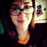 Leanna Keist - @leannareads - Instagram