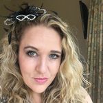 Leanna Wright - @lovelylealea79 - Instagram