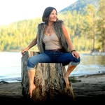 Leanne Aho - @leanneaho - Instagram