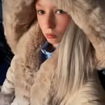 Leanne Bailey - @leannebsiley18 - Instagram